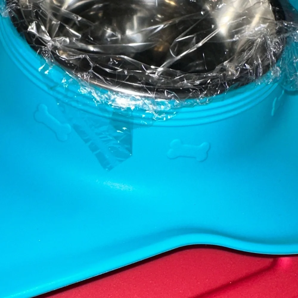 Blue Double Pet Bowl with Silver Dishes NWOT